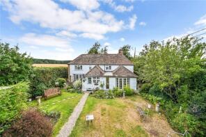 1, Queens Cottages, Canterbury Road, Canterbury CT4 8HJ