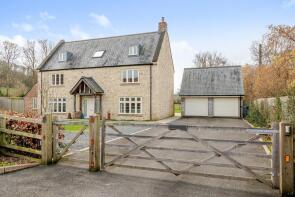 2 Castle Farm, Castle Court, Wookey, Wells BA5 1GE