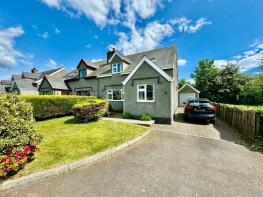 11 Gwel Y Garn, Parc Yr Efail, Pwllheli LL53 5TJ