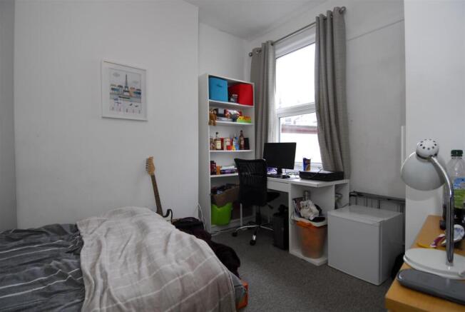 3ParkTerrace007.JPG