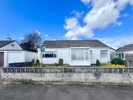 8, Worcester Road, St. Austell PL25 3HZ
