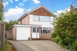 15, Home Platt, Sharpthorne RH19 4NZ