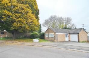46, Dozule Close, Stonehouse GL10 3NL