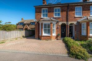 1, Dell View, The Street, Canterbury CT3 1LL