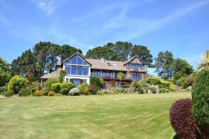 Shearwater, Bar Road, Helford Passage Hill, Falmouth TR11 5LE