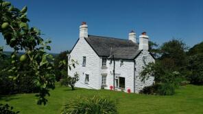 Fron Ganol, Pentrecelyn, Ruthin LL15 2HR