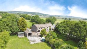 Benstor House Farm, Great Hucklow, Tideswell SK17 8RD