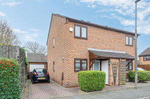 9, Tilesford Close, Monkspath, Solihull B90 4YF