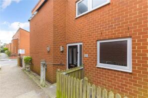 9, Kemps Drive, Northwood HA6 1UA