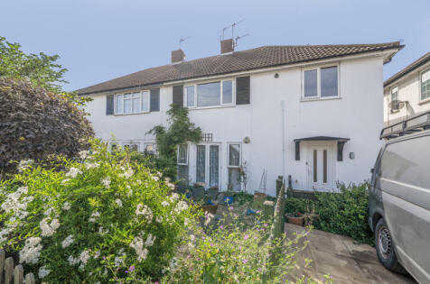 Mera Drive, Bexleyheath, Kent, DA7