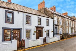 Amblestone House, High Street, Cardigan SA43 3ED