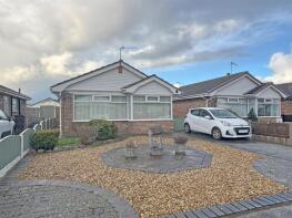 82, Lon Y Cyll, Pensarn, Abergele LL22 7RP