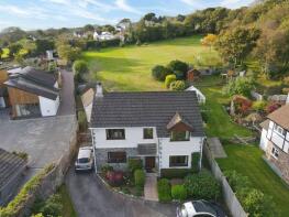 Bealswood, Cemetery Road, Gunnislake PL18 9AJ