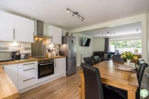 4, Roman Way, Beckley, Oxford OX3 9UA
