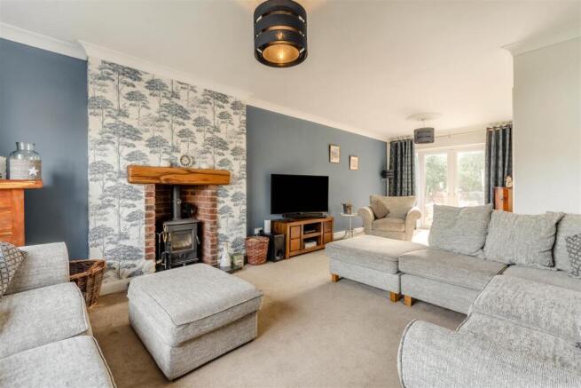8678880-interior11.jpg