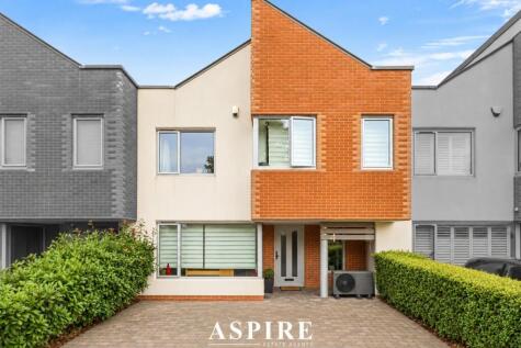 Milton Gate Mews, Westcliff-on-sea, Southend-on-se