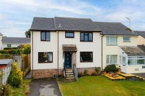 7, Fernworthy Close, Crediton EX17 5LZ