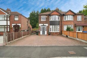 20, Castleton Avenue, Manchester M32 9RR