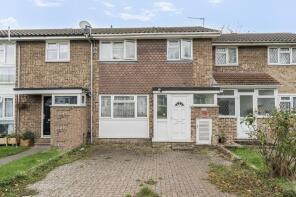 13, Griffin Close, Slough SL1 2TZ