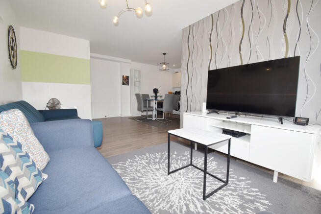 Living room 2