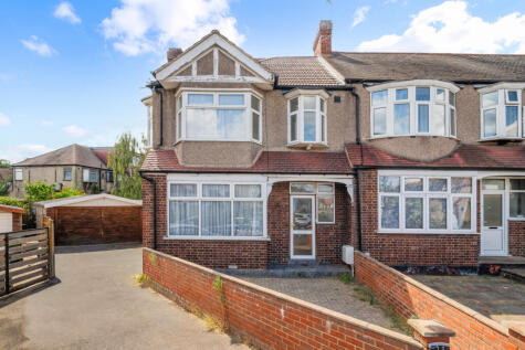 Hillside Close, Morden, SM4