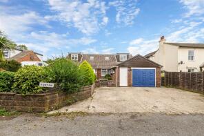 Foxton, Cemetery Lane, Woodmancote, Westbourne PO10 8QB