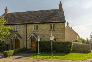 Poplars House, Church Lane, Bicester OX25 3QS
