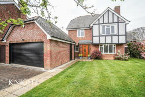 10, Grantley Close, Colchester CO6 1YP