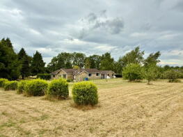 Walkabout, Birdale Field Lane, Collingham, Wetherby LS22 5DT