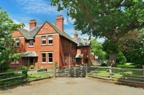 Bredstone House, C1103 From Burghill To Crowmoor Lane, Hereford HR4 7RU