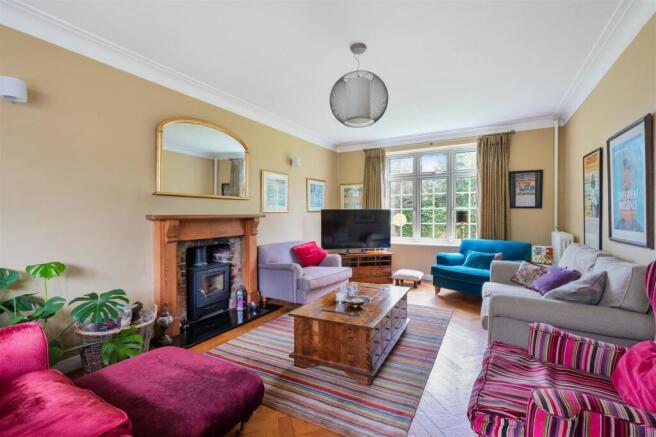 DORLING DRIVE