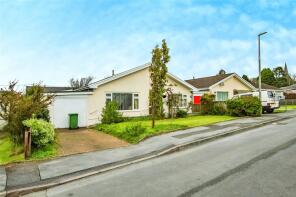 27, Brynhyfryd, Llanddarog, Carmarthen SA32 8PF