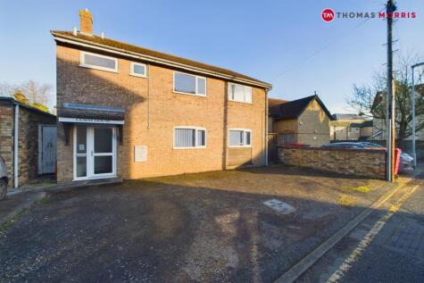 New Road, St. Ives, Cambridgeshire, PE27