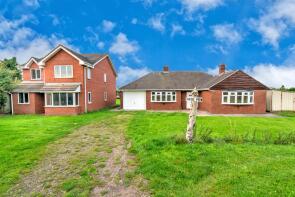 Chase View Bungalow, Watling Street, Gailey ST19 5PR