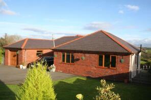 Newholme, Rhosmeirch, Llangefni LL77 7NJ