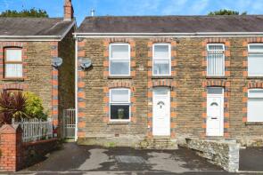 47, New Road, Trebanos, Swansea SA8 4DL