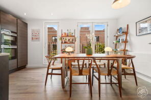 32, Peloton Avenue, Stratford, London E20 1HJ