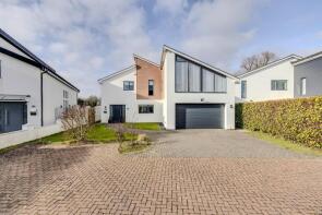 3, River Court, Treoes CF35 5EX