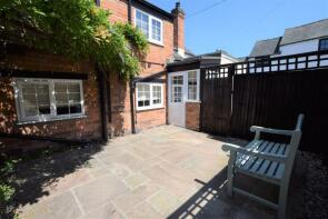 5, Bennetts Hill, Lutterworth LE17 5JJ