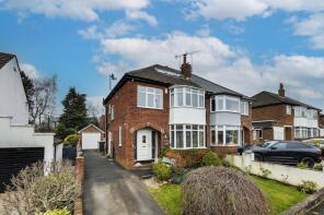 25, Kirkwood Crescent, Cookridge, Leeds LS16 7EA