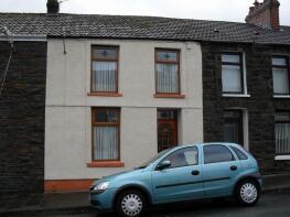 10, Ton Row, Tonpentre, Pentre CF41 7AN