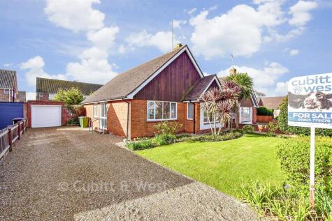 Parry Drive, Rustington, West Sussex