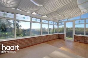 10, Hillview, Treacle Lane, Buntingford SG9 0SL