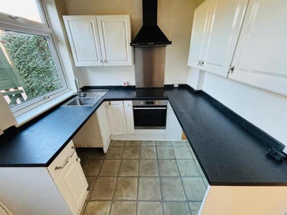 Fitted Kitchen: