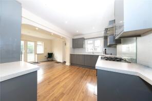 14, Elmtree Avenue, Luton LU2 8QA