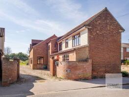 49 The Warren, The Green, Norwich NR13 3NY