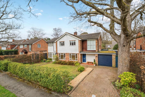 Dartnell Park Road, West Byfleet, KT14
