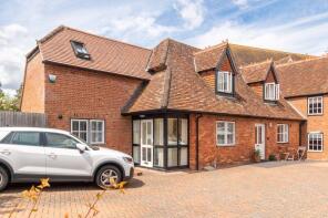 Apartment 1, 16 The Woolpack, Church Street, Wantage OX12 8BL