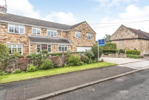 7 Treetops, Main Street, Ledston, Castleford WF10 2AA
