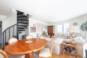 Flat 4, 1, Llanvanor Road, Cricklewood, London NW2 2AR